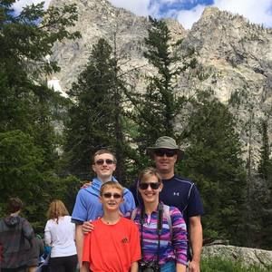 Meet your Posher, Sidney